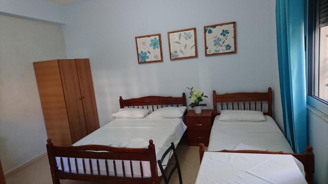 Kulla E Vekut Appartamento Durrës Esterno foto
