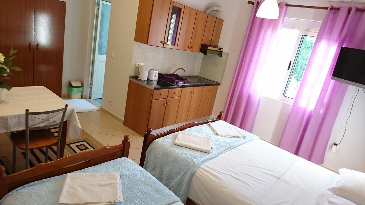 Kulla E Vekut Appartamento Durrës Esterno foto