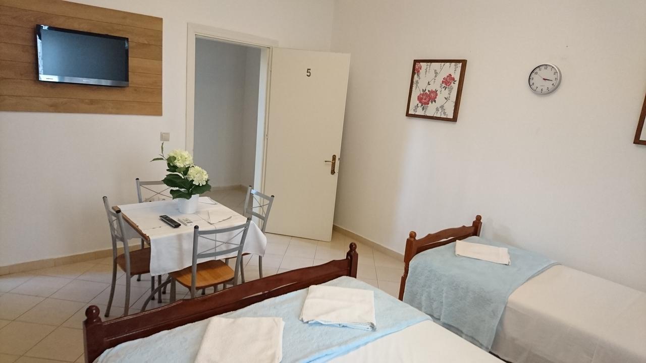 Kulla E Vekut Appartamento Durrës Esterno foto